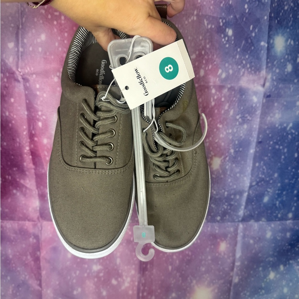 New Goodfellow & co men’s sneakers 🛍
